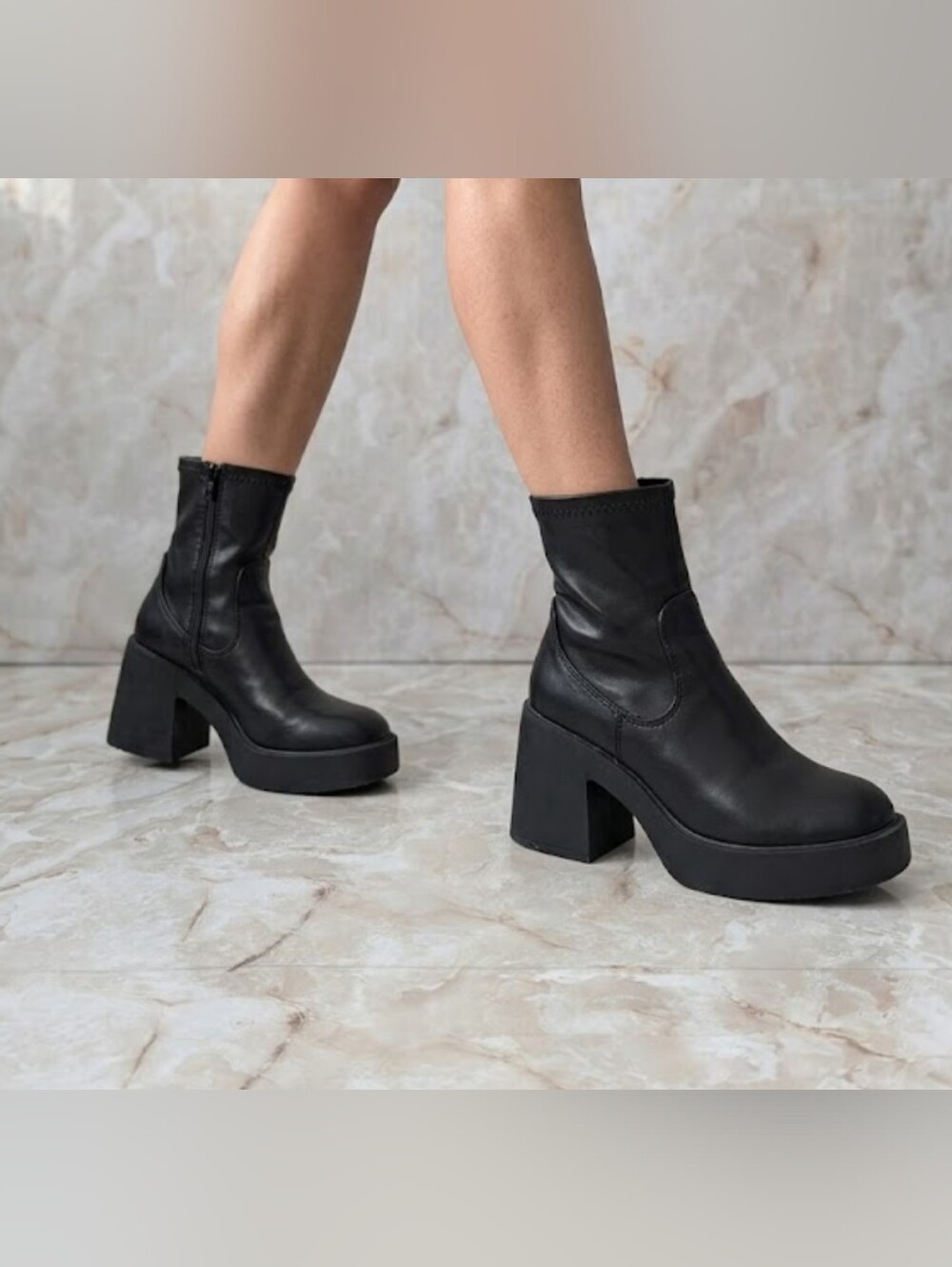 Madden Girl Ankle Boots Black Platform Block Heel Lug Sole Woman's Sz 7 - Picture 1 of 13